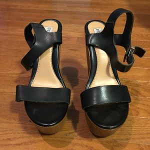 Steve Madden Black Wedges